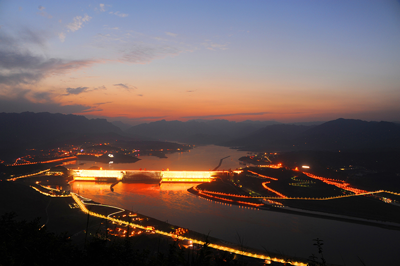 三峽電廠(chang)