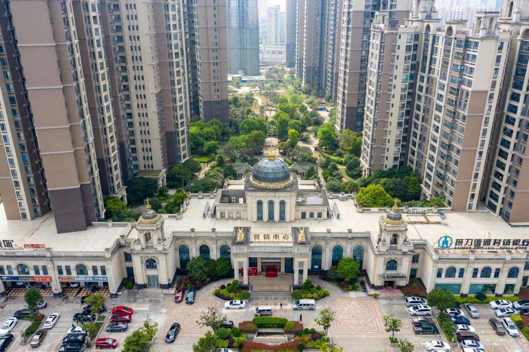 荊(jing)門凱鏇(xuan)灣(wan)五期(qi)
